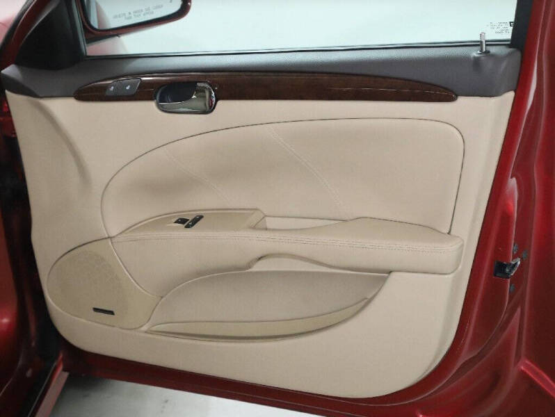 2011 Buick Lucerne CXL Premium