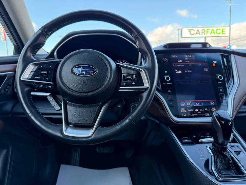 2022 Subaru Outback Touring XT