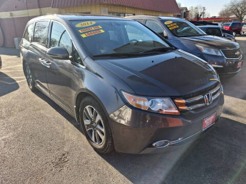 2014 Honda Odyssey for sale at KENNEDY AUTO CENTER in Bradley IL