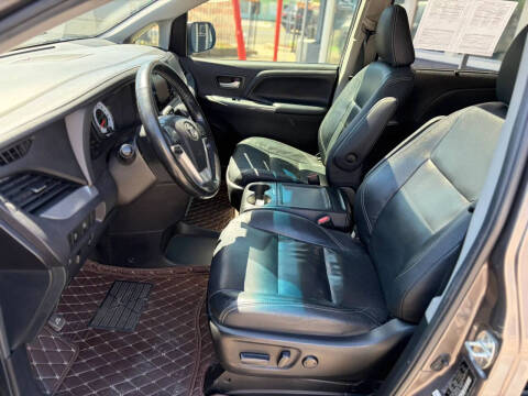 2016 Toyota Sienna