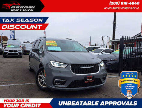 2022 Chrysler Pacifica Touring L