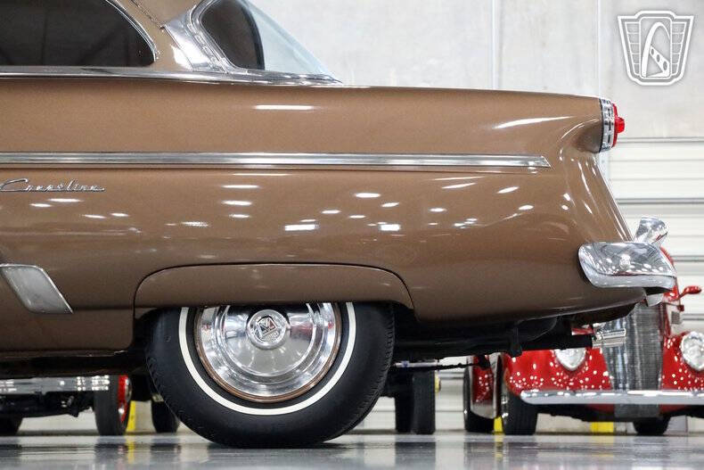 1954 Ford Crestline