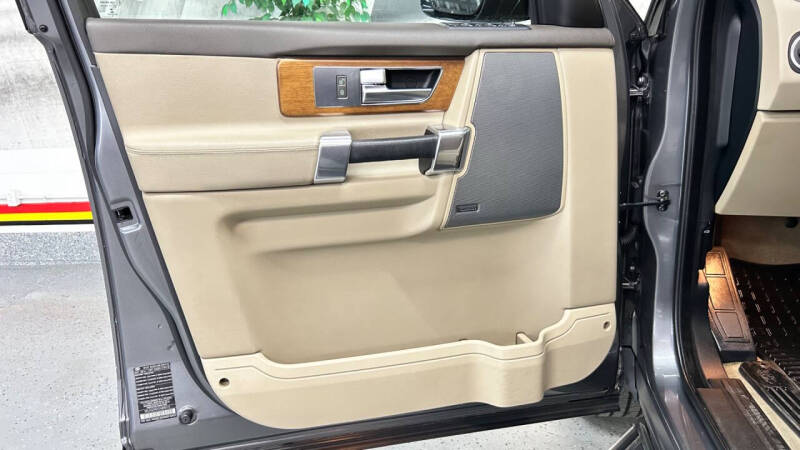 2016 Land Rover LR4 HSE