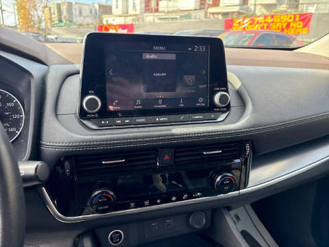 2021 Nissan Rogue SV