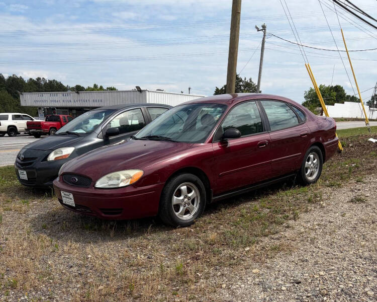 2006 Ford Taurus SE