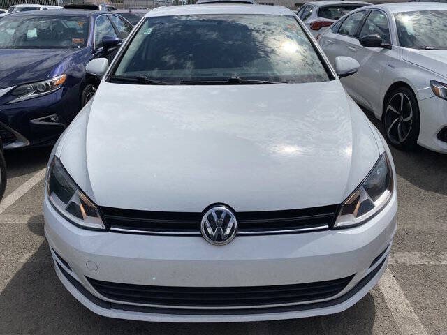 2016 Volkswagen Golf