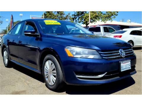 2014 Volkswagen Passat for sale at ATWATER AUTO WORLD in Atwater CA