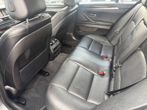 2015 BMW 5 Series 528i xDrive