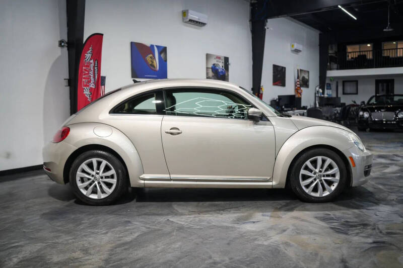 2013 Volkswagen Beetle