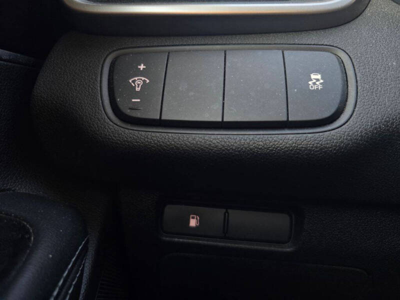 2016 Kia Sorento L