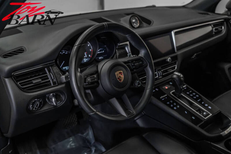 2023 Porsche Macan S