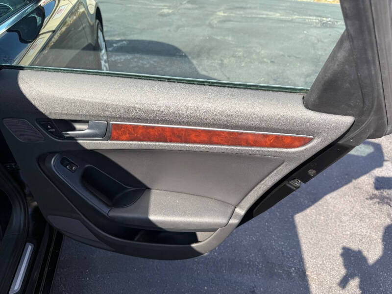 2012 Audi A4 2.0T quattro Premium