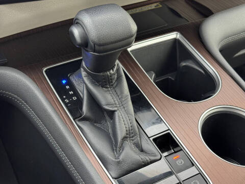 2021 Toyota Sienna LE 8-Passenger