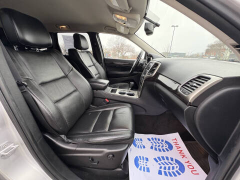 2011 Jeep Grand Cherokee Laredo