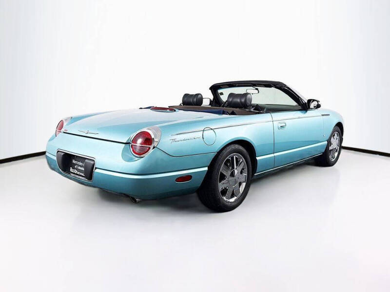 2002 Ford Thunderbird Deluxe