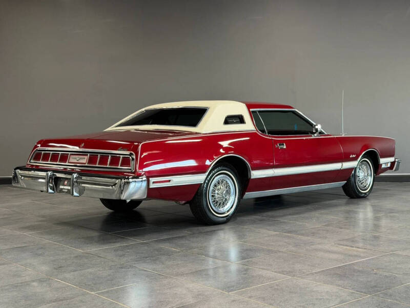 1976 Ford Thunderbird
