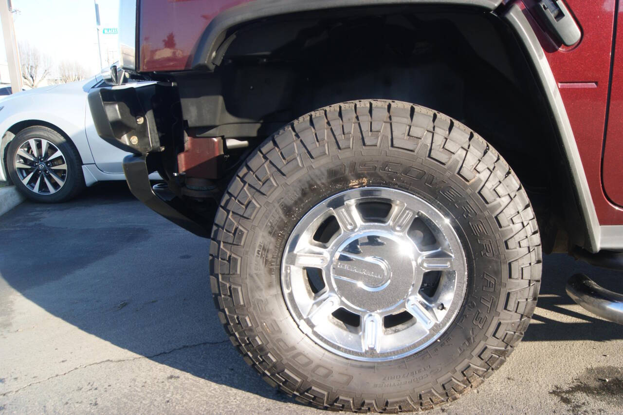 2006 HUMMER H2 for sale at Auto Plaza in Fresno, CA