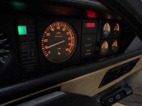 1987 Ferrari Mondial Cabriolet