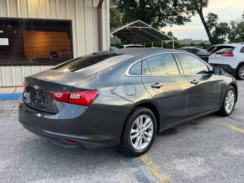 2017 Chevrolet Malibu LT