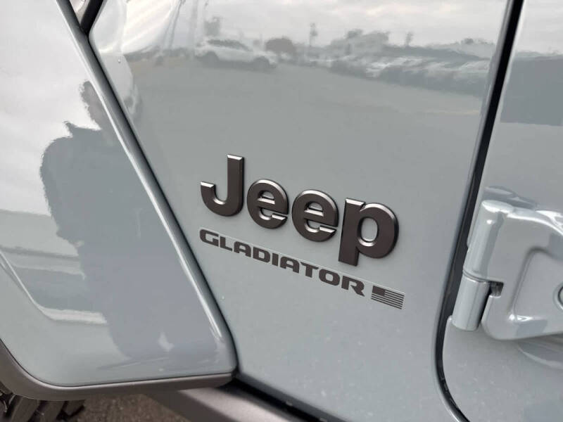 2026 Jeep Gladiator Willys