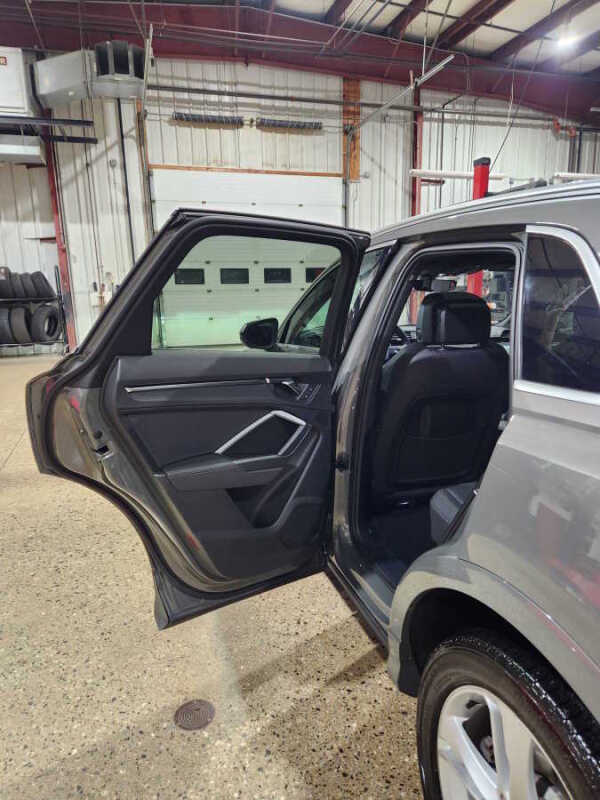 2020 Audi Q3 quattro S line Prem Plus 45 TFSI