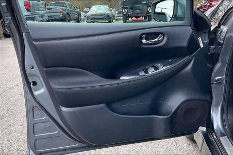 2024 Nissan LEAF SV PLUS