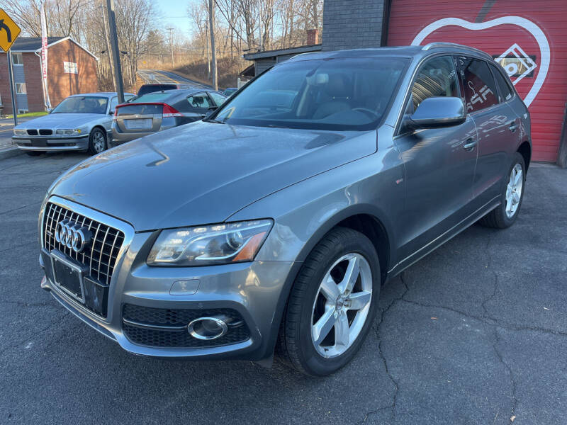 2012 Audi Q5 for sale at Apple Auto Sales Inc in Camillus NY