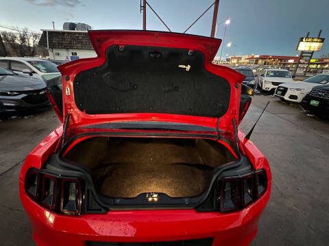 2014 Ford Mustang V6