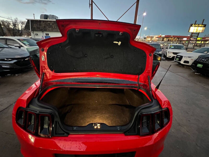 2014 Ford Mustang V6