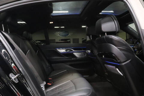 2022 BMW 7 Series ALPINA B7 xDrive