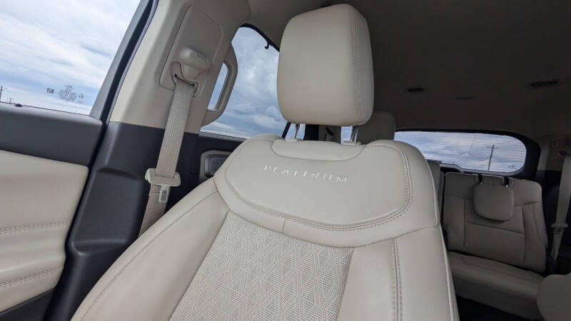 2022 Ford Explorer Platinum