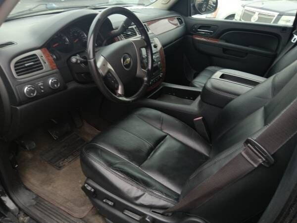 2014 Chevrolet Suburban LT