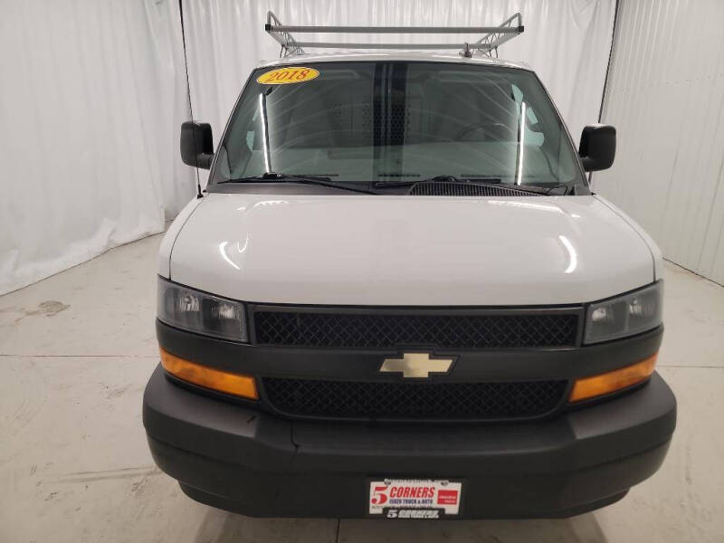 Used 2018 Chevrolet Express Cargo Work Van with VIN 1GCWGAFG3J1337631 for sale in Cedarburg, WI