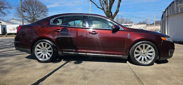 2010 Lincoln MKS for sale at L & T Auto Sales & Svc in Campbell, OH