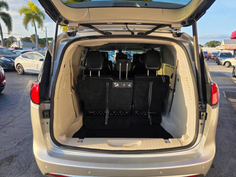 2017 Chrysler Pacifica