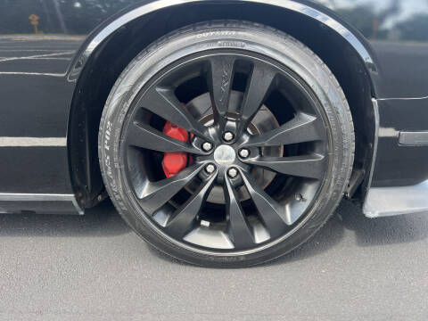 2013 Dodge Challenger SRT8 Core