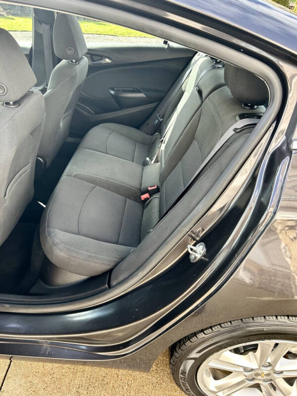 2017 Chevrolet Cruze LT Auto