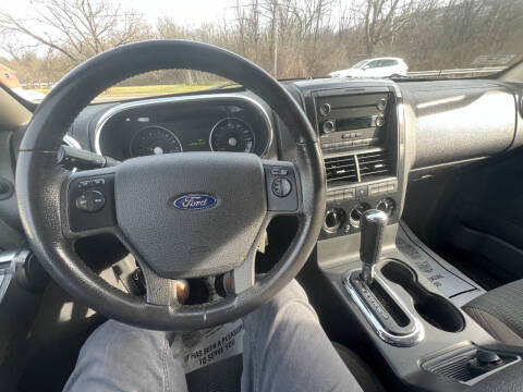 2010 Ford Explorer XLT