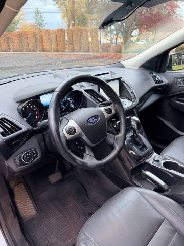 2015 Ford Escape Titanium