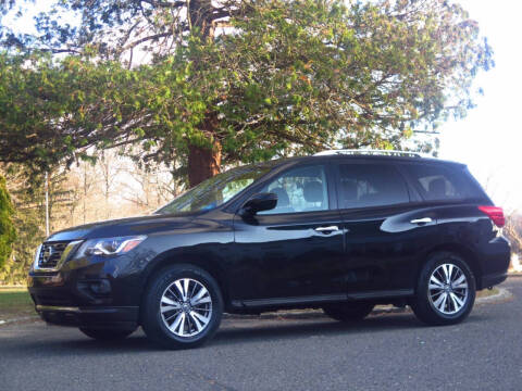 2018 Nissan Pathfinder SV