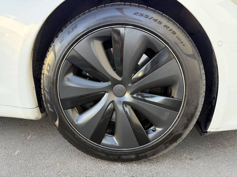 2022 Tesla Model S