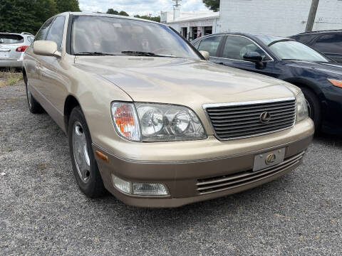 2000 Lexus LS 400