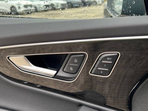 2026 Audi Q7 quattro Premium Plus 55 TFSI