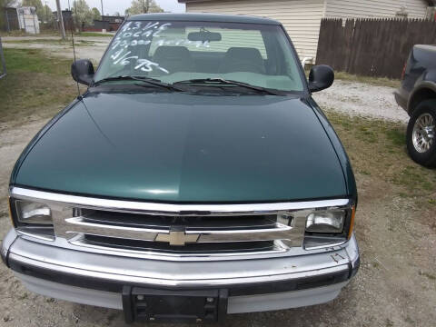 1996 Chevrolet S-10 for sale at RICK'S AUTO SALES in Logansport IN