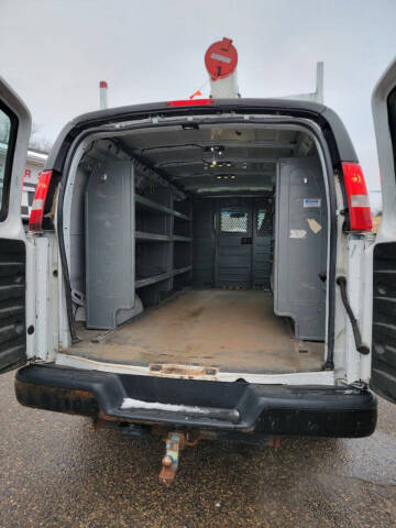 2017 GMC Savana 3500