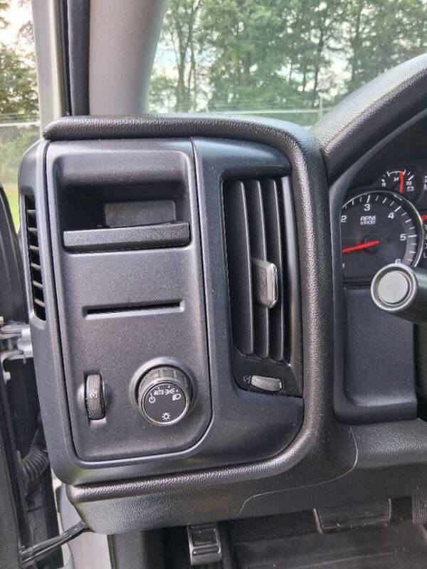 2017 Chevrolet Silverado 1500 Custom