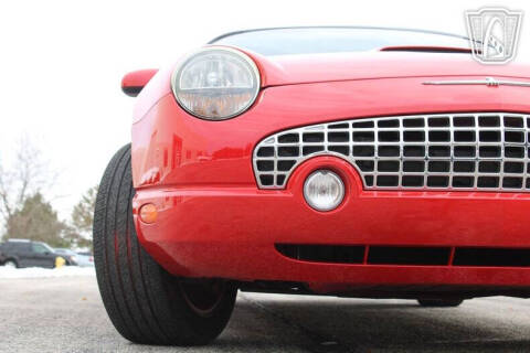 2002 Ford Thunderbird Deluxe