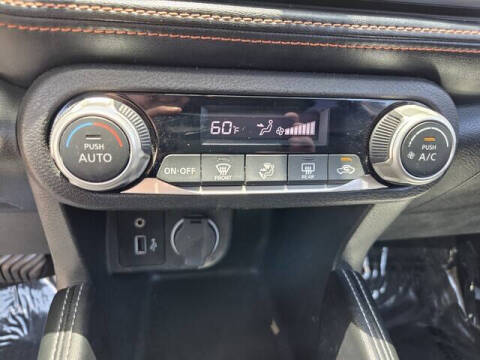 2018 Nissan Kicks SR
