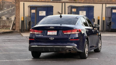 2020 Kia Optima LX
