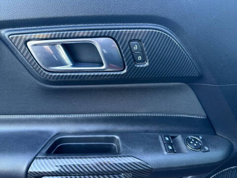 2019 Ford Mustang EcoBoost